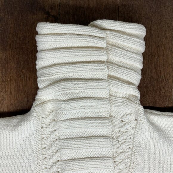 Unique! Handmade Crochet turtleneck Shirt - Picture 3 of 10